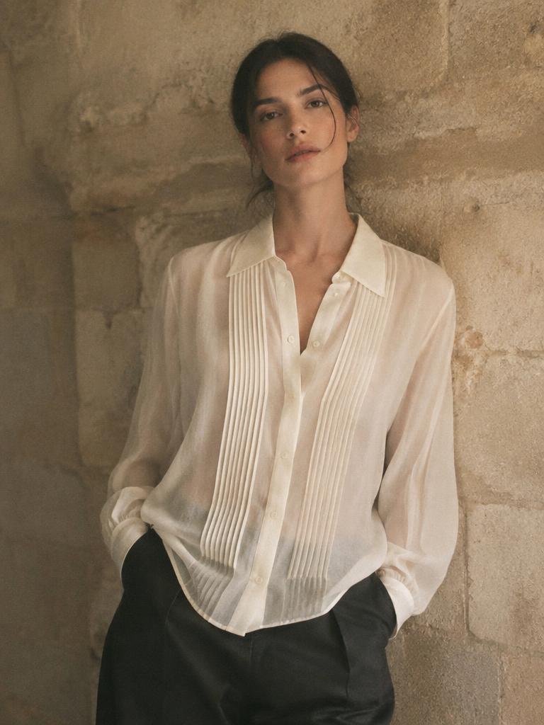 The Veil Shirt — La Camisa